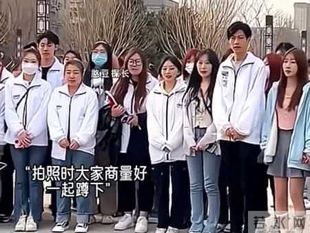 幸福的我们俩,青春的暗恋，校园里的美好时光，再也不回去了的青春！