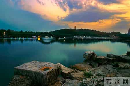 十首家国诗词：天下兴亡，匹夫有责