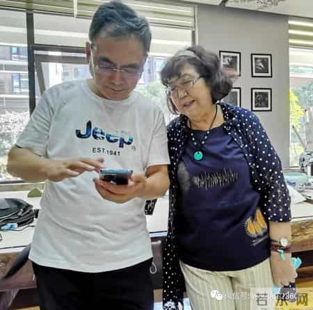 楼兰的忧郁读后感,乡情悠悠寄芳华