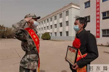 欢送会主持词,明天的我就是今日的你——甘肃省漳县三等功喜报在新兵欢送会上颁送