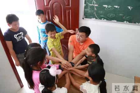 下课啦,「青年之声· 筠团广播站」叮铃铃~下课啦