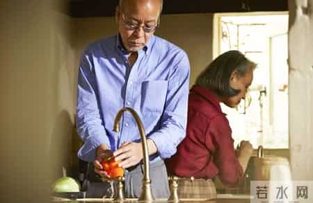 居心叵测的单身女