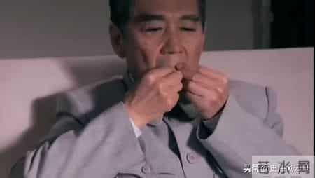 周总理一天一夜到底工作了多长时间？闻者伤心，听者落泪！