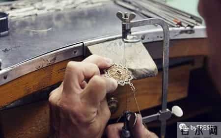 这个珠宝品牌全世界排名前三，却低调到很多人都没听说过