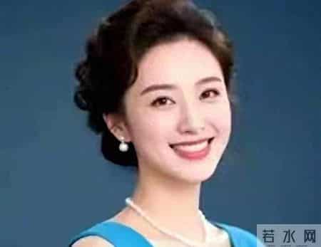 她在等待,一个女人发出这5个信号，别装傻！她在等你主动破冰