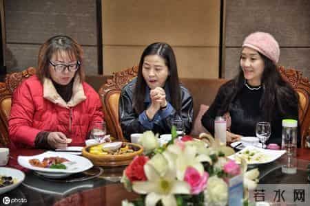 30周年同学聚会庆典的主持词