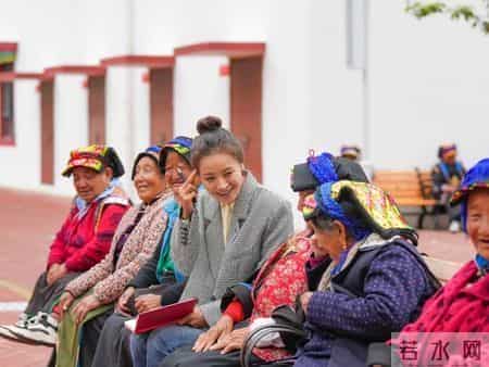 总有一束光,让你泪流满面,又让你充满力量!