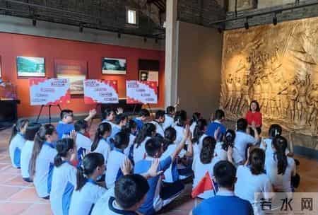 松岗中学加强校园文化建设，开展群众性精神文明创建活动