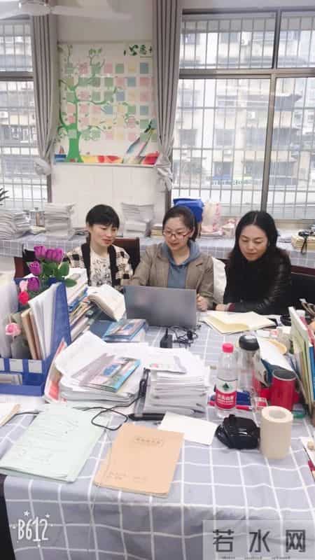 师德小故事,365个师德故事 - 湘一芙蓉姜淑玲：琐事缠身依旧淡定从容的“全能保姆”