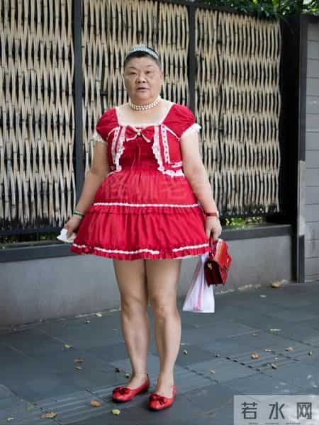 我认识的安福路小公主，一直活在自己的世界里