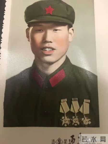 班长是我们班的存精器作文,我的老班长，你还好吗？