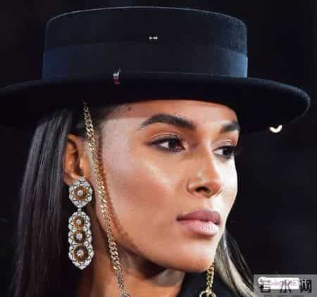 这个珠宝品牌全世界排名前三，却低调到很多人都没听说过