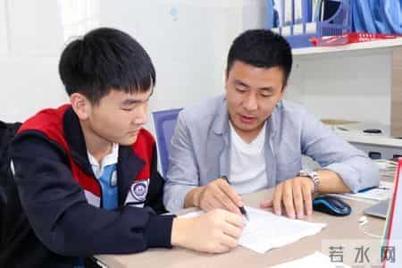 七色光开阳中学实施“培优辅差”法，让每个梦想如花绽放