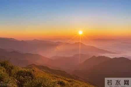 ——让生活充满爱（六年级作文范文18篇）