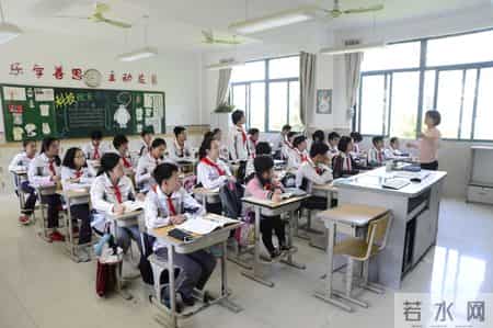 毕业卡片,@闵行毕业的你:十年前的手写卡片,“今日闵行”喊你来领!