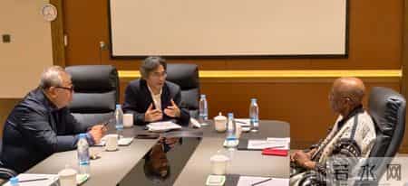 一本有魔法的书作文300字