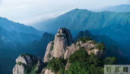 九九重阳，九句诗词：敬老，爱老，伴老