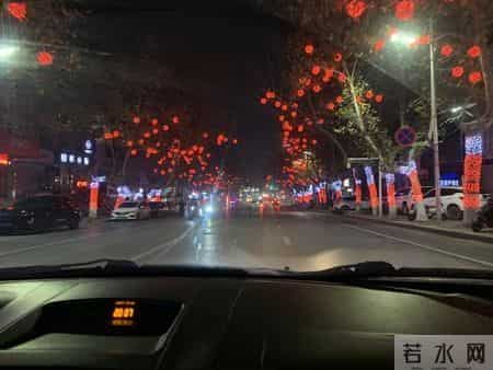 3400公里的新春奔赴：一车四人，三天三夜，只为村口那盏等候的灯