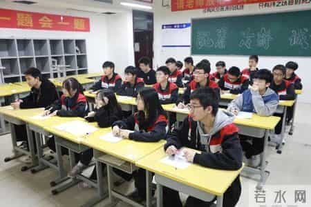 七色光开阳中学实施“培优辅差”法，让每个梦想如花绽放