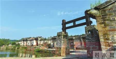 草虫的村落,草虫的村落阅读理解