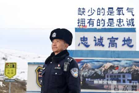 总有一束光,让你泪流满面,又让你充满力量!