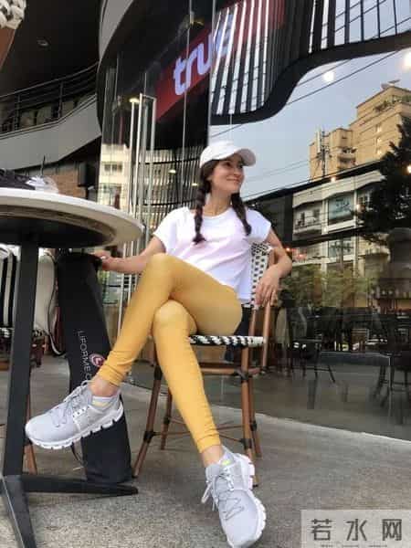 时髦办 - 据说她是本世纪泰国最伟大的女演员？