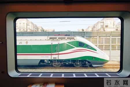 也许这就是未来世界,也许这就是未来世界钢琴怎么弹的