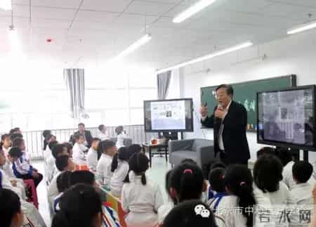 小苗与大树的对话教案,大树与小苗的对话