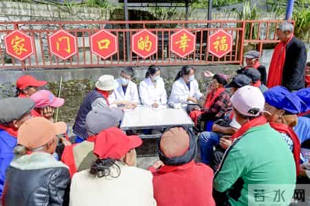 让真情自然流露作文450字左右,我的光影故事2025｜在无量山间，我用镜头读懂乡土中国