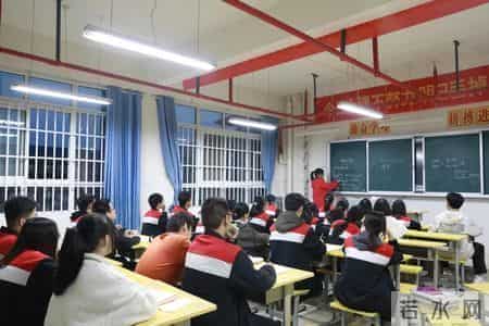七色光开阳中学实施“培优辅差”法，让每个梦想如花绽放