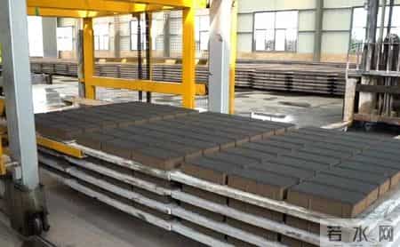 变形记600字,变形记600字可抄免费