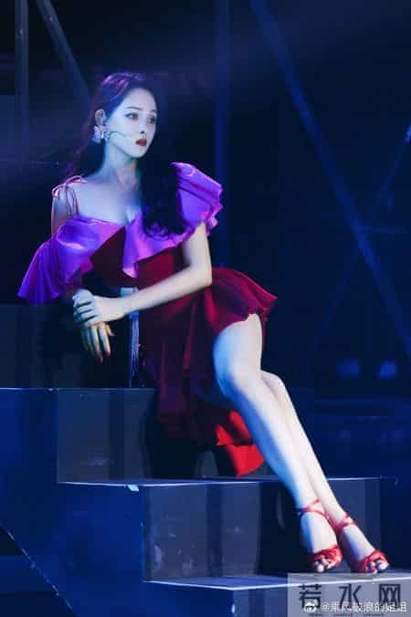 伊能静为阿朵写800字小作文：你是温润而有力量的人，代表着乘风破浪的精神