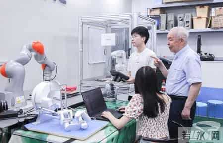 优秀班主任事迹材料