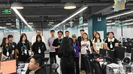 刘润：我在石家庄当客服