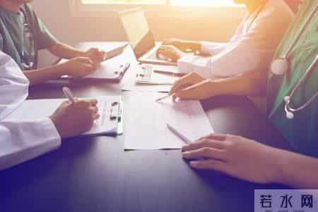 实习医生自述：我在医院楼梯间发现的秘密