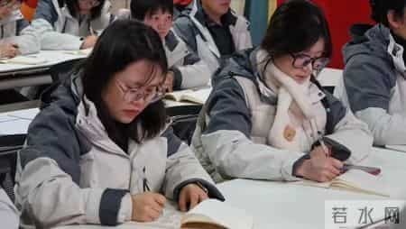 以专业筑牢安全防线，用成长迎接崭新学期—芦溪一幼期末培训活动