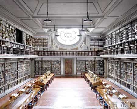 著名摄影艺术家邓鑫：艺卓显示器的可靠性无可替代