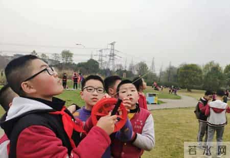 春天的课堂,赏春. 品春. 惜春 ——走进“春天的课堂”