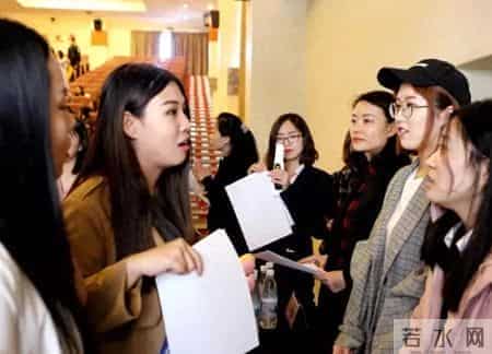 00后整顿学校？老师“神补刀”，简直爽歪歪