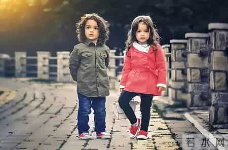 有教育意义的故事,具有深刻教育意义的10个小故事，一定要讲给孩子听！