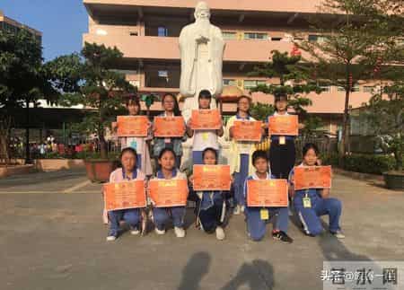 春暖2012特殊家长会,特殊时期,特殊的家长会