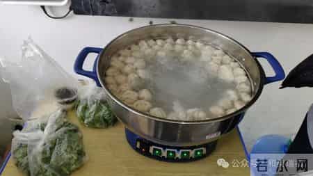 家长学校教案,凝心聚力促进步 家校共育话成长——瑞泉初级中学“家长进课堂”活动（一）