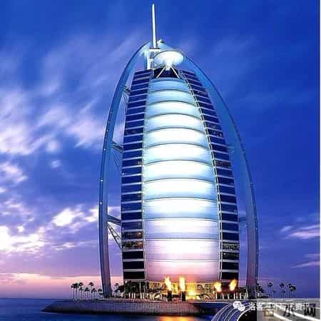 迪拜街头风光作文,迪拜旅游作文