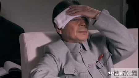 周总理一天一夜到底工作了多长时间？闻者伤心，听者落泪！