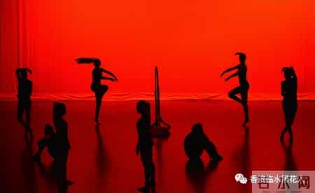 这天我回家晚了作文,【七年级作文：热爱生活，热爱写作】张诗杭《懂》（47）