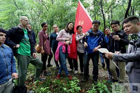 李时珍夜宿古寺,李时珍夜宿古寺阅读答案
