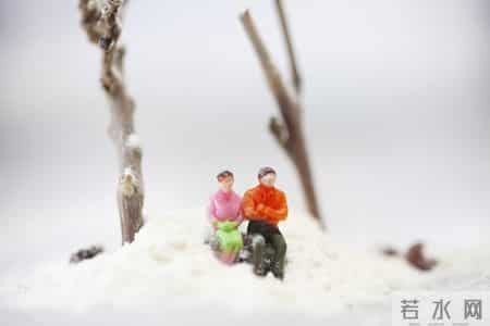 爱你随遇而安,爱是当你爱上一个人，会改变自己的人生，成全他的心愿