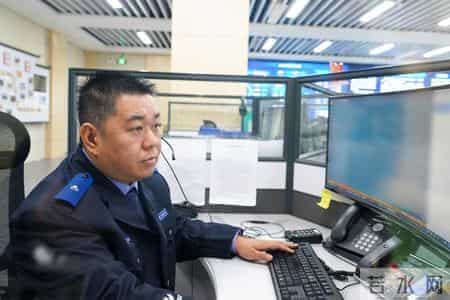 “全省十佳110接警员”王庆强：“生命线”的守护者｜警营先锋