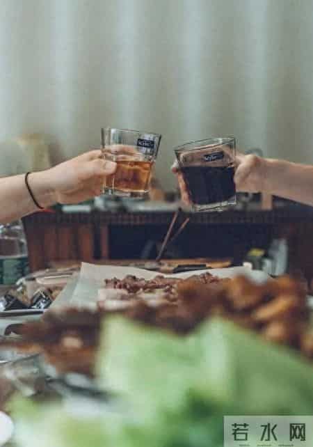 领导祝酒词,酒桌上说这些祝酒词，让你轻松应对各种场合