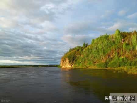 向晚横吹悲下一句,“诗家夫子”王昌龄50首绝唱，秦时明月、冰心玉壶，谁能受得了？